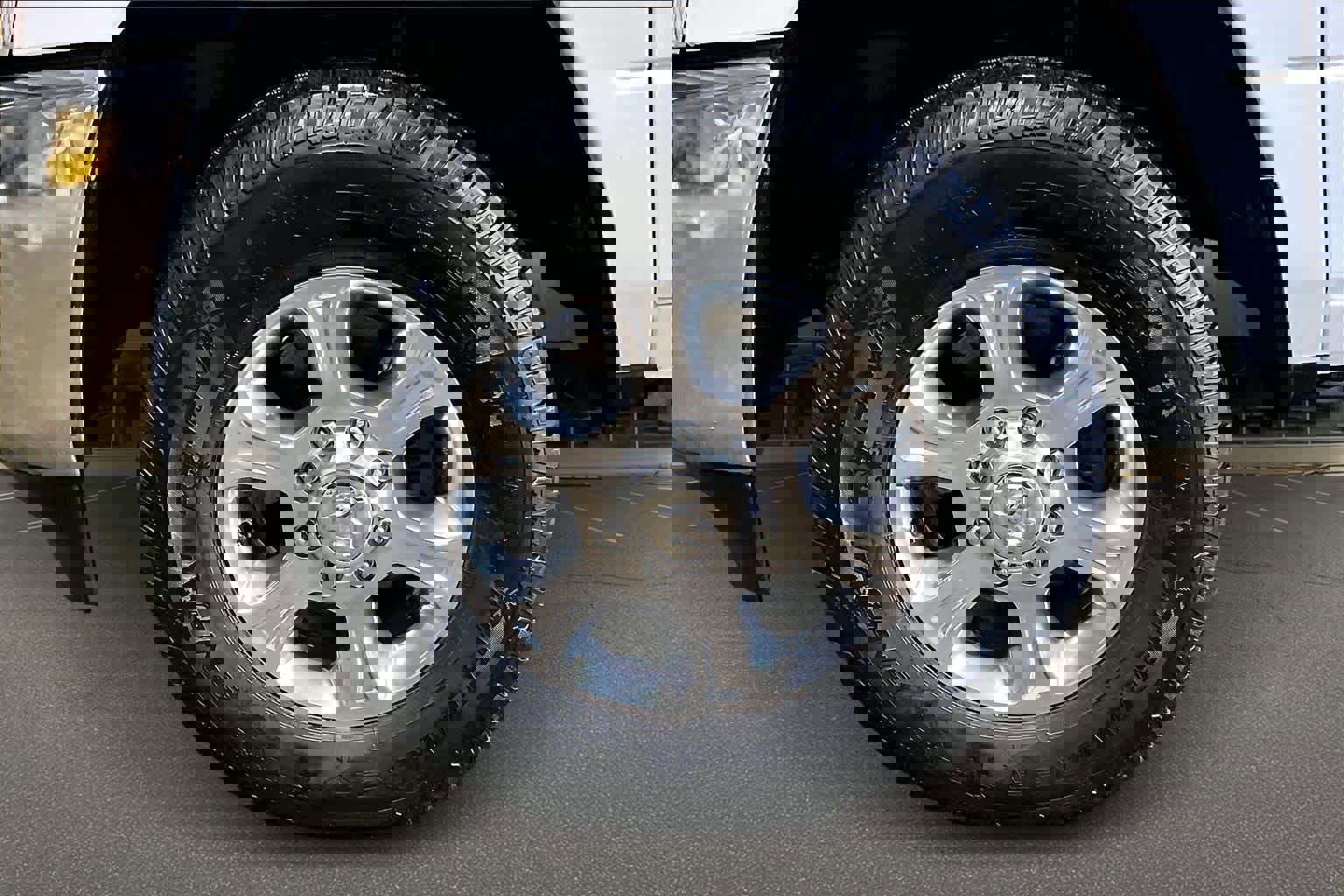 Used 2021 RAM 2500 Big Horn w/ Level 1 Equipment Group image 8