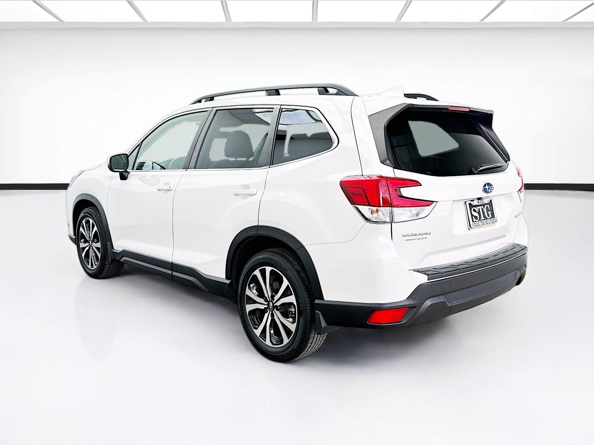 Used 2022 Subaru Forester Limited w/ Popular Package #2 AWD/4WD image 6