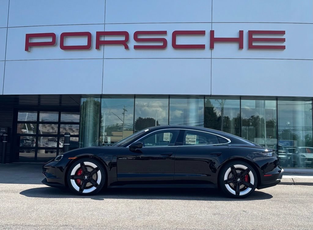 New 2026 Porsche Taycan 4S AWD/4WD image 2