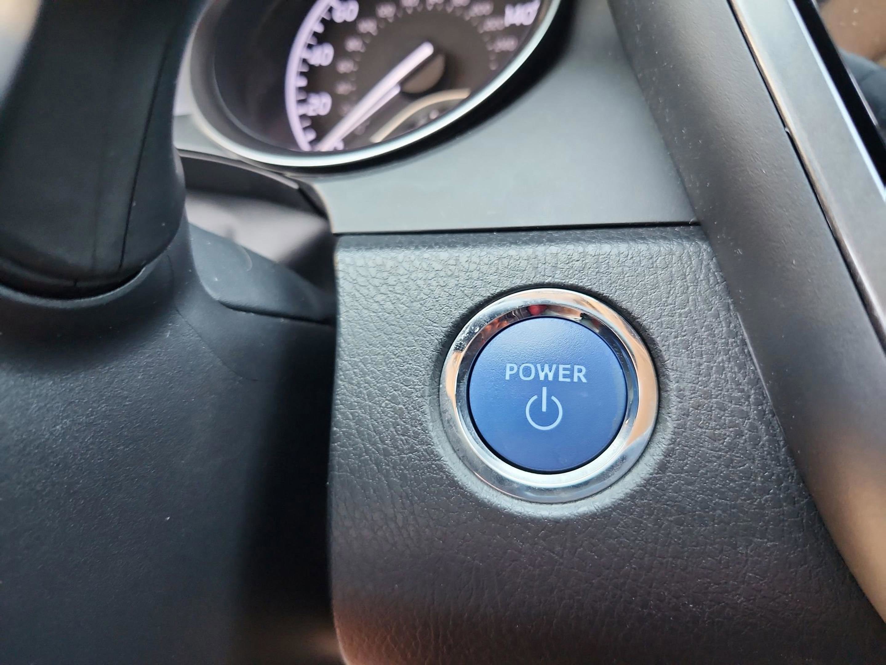 Used 2021 Toyota Camry XSE image 21