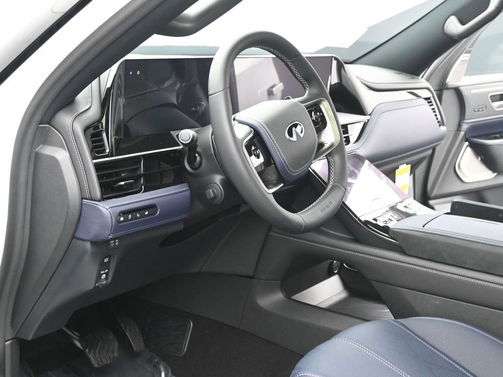 New 2026 INFINITI QX80 4WD image 7