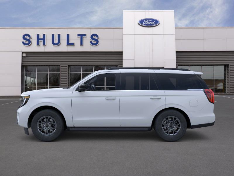 New 2026 Ford Expedition Active image 3