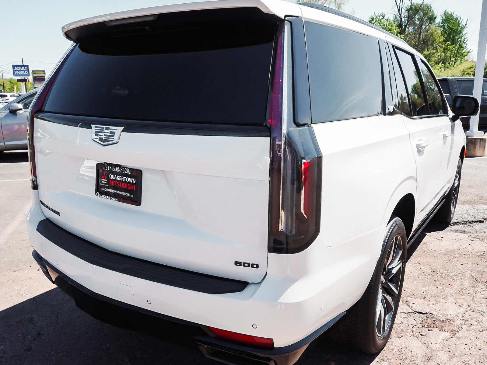 Used 2021 Cadillac Escalade Sport w/ Driver Assist Tech Package AWD/4WD image 6