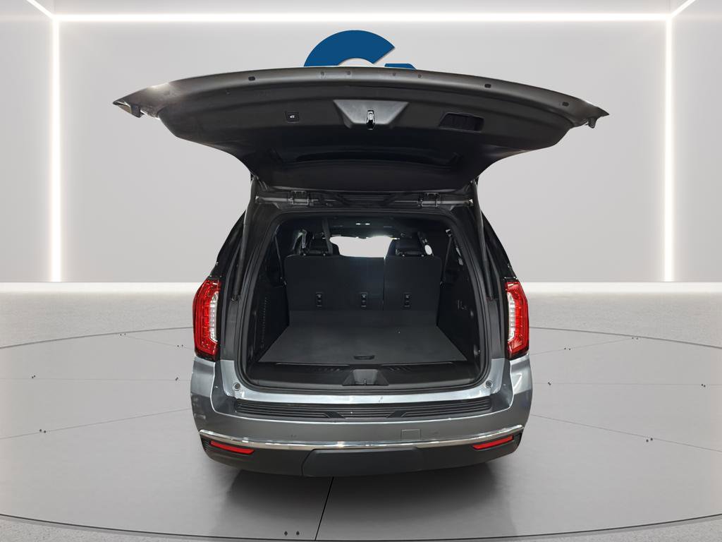 Used 2021 GMC Yukon XL SLT w/ Rear Media and Nav Package image 16