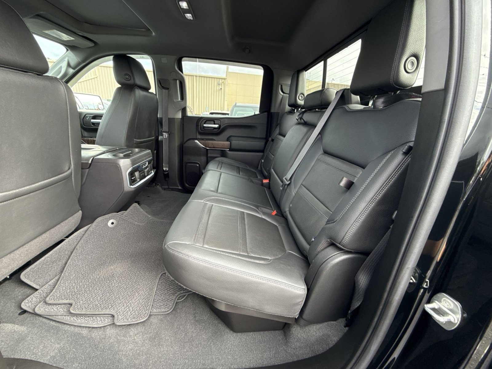 Used 2021 GMC Sierra 1500 Denali w/ Denali Ultimate Package AWD/4WD image 25