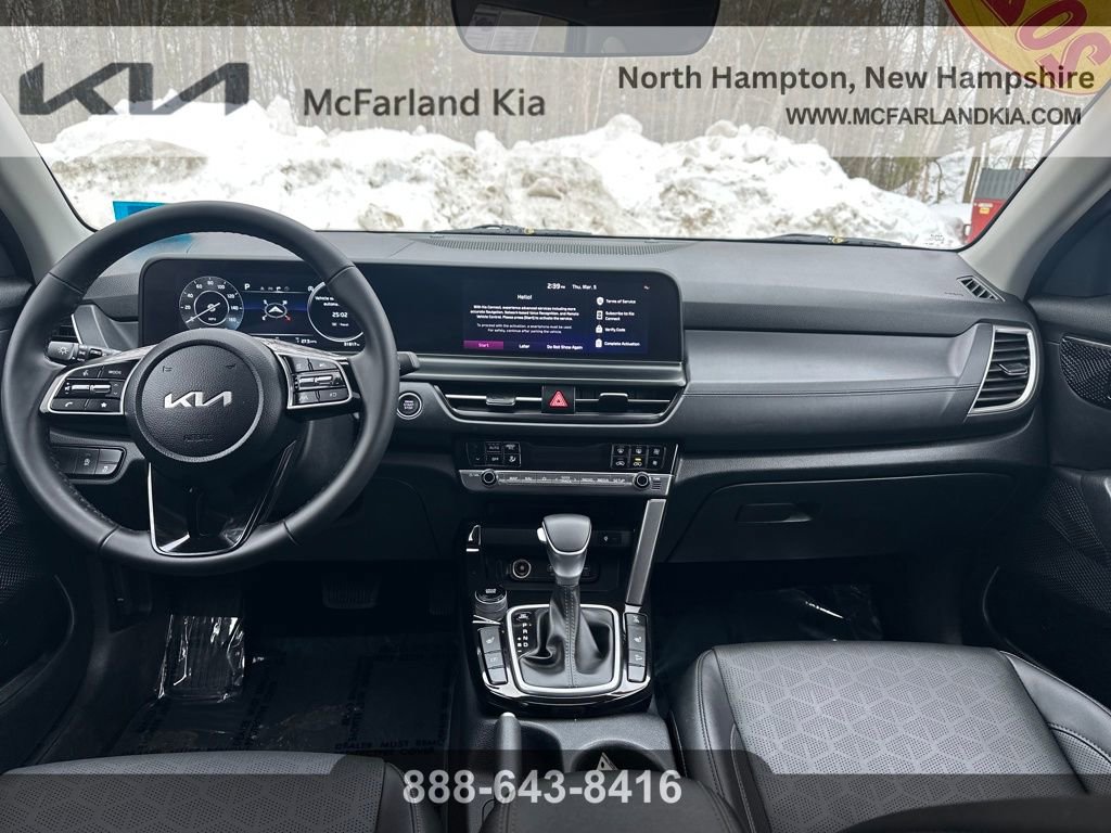 Used 2024 Kia Seltos EX image 14