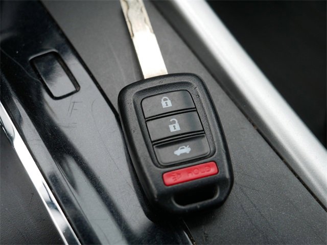 Used 2015 Honda Accord Sport image 35