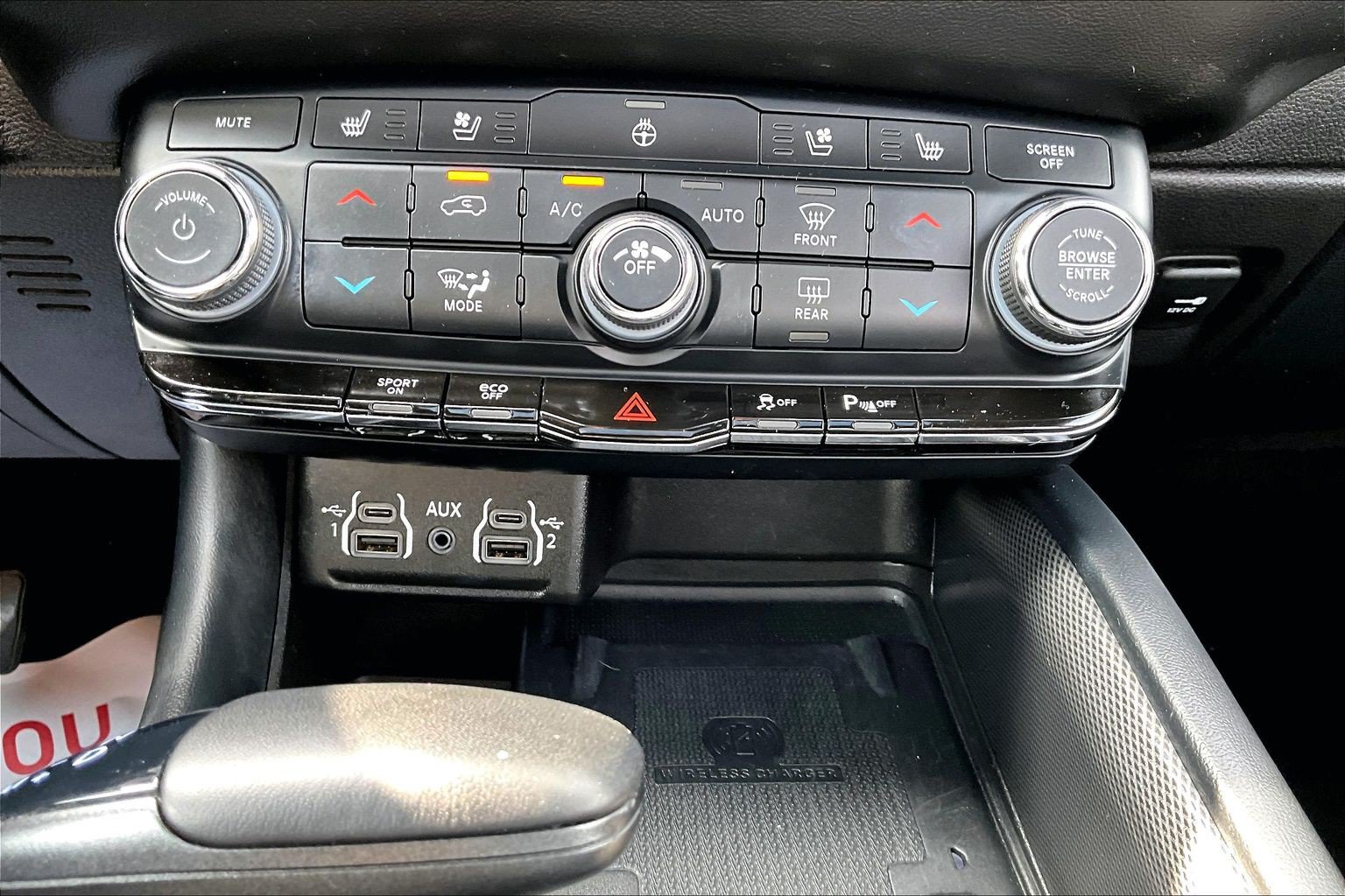Used 2023 Dodge Durango R/T AWD/4WD image 36