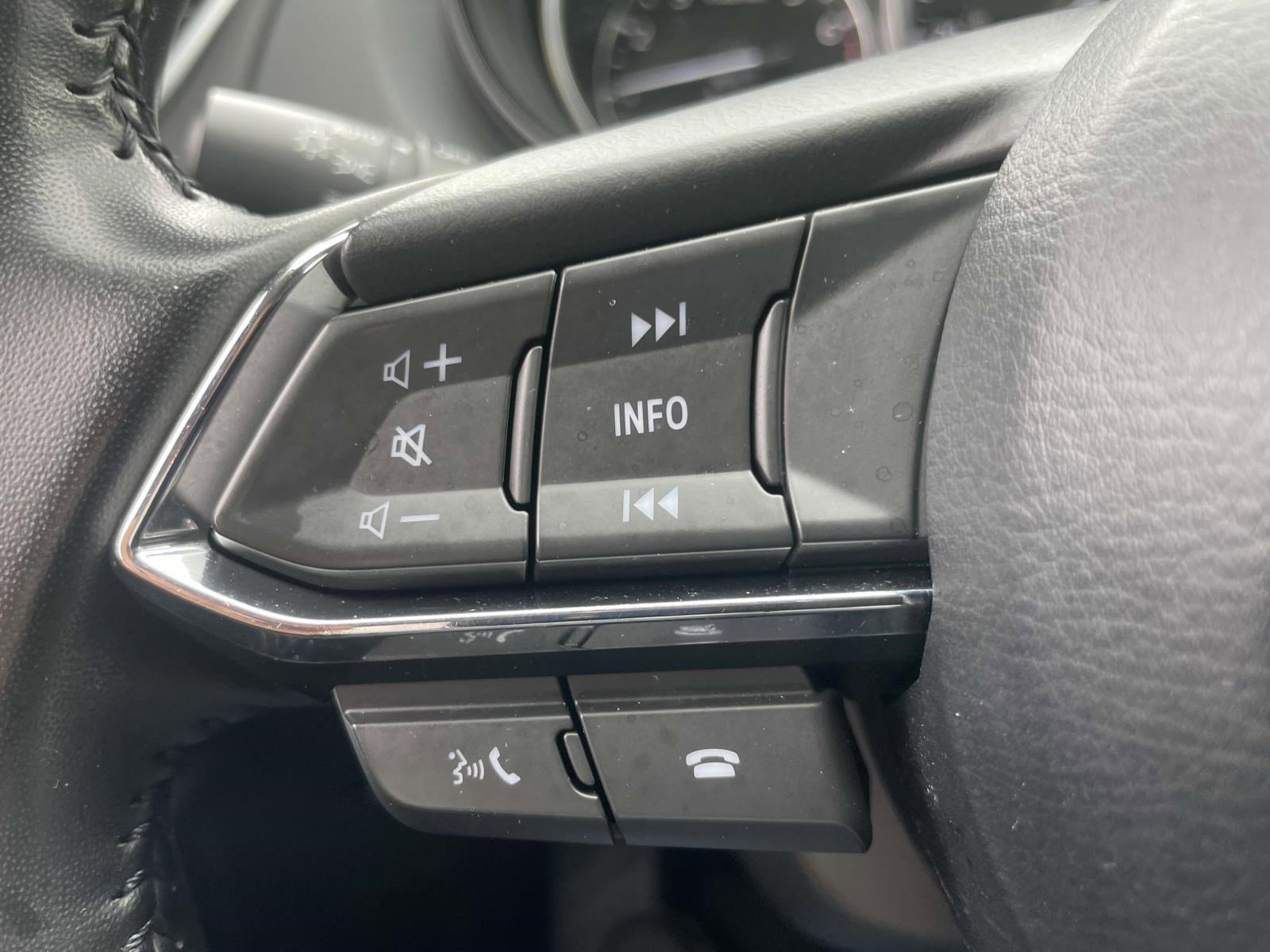 Used 2023 MAZDA CX-9 Touring AWD/4WD image 24