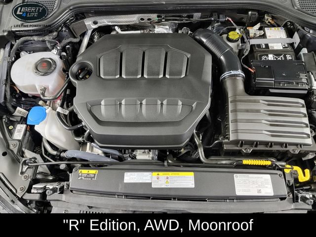 Used 2025 Volkswagen Golf R Black Edition AWD/4WD image 34
