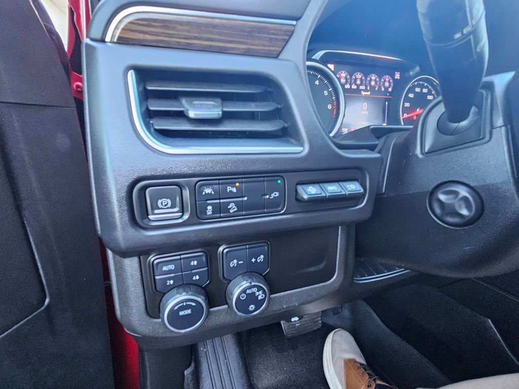 Used 2021 Chevrolet Tahoe High Country AWD/4WD image 24