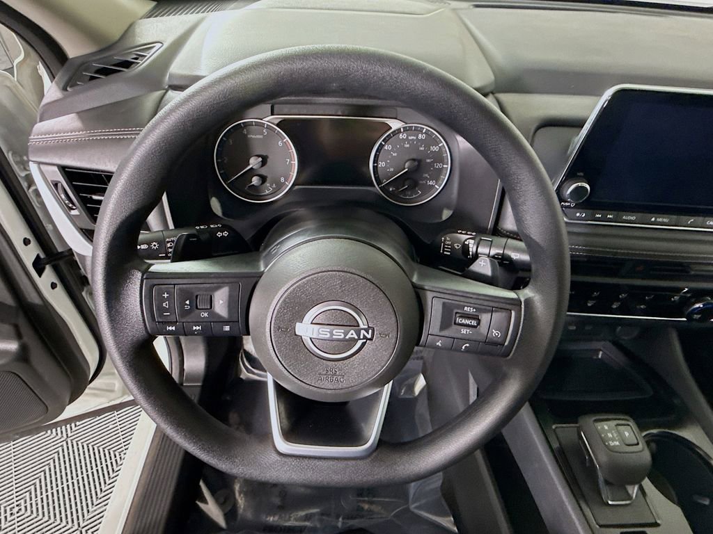 Certified 2024 Nissan Rogue S image 19