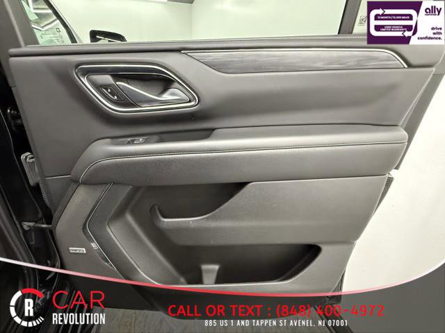 Used 2024 GMC Yukon XL SLT image 61