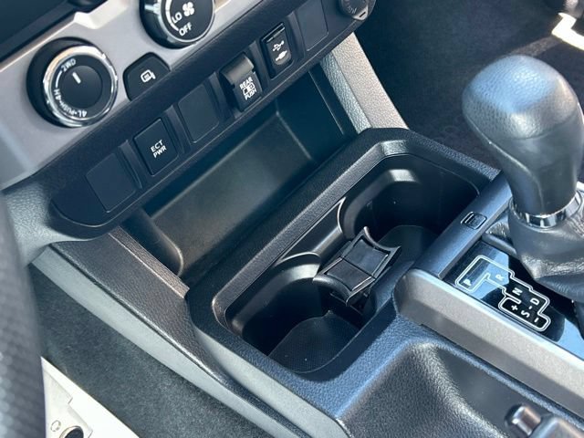 Used 2019 Toyota Tacoma SR5 AWD/4WD image 47