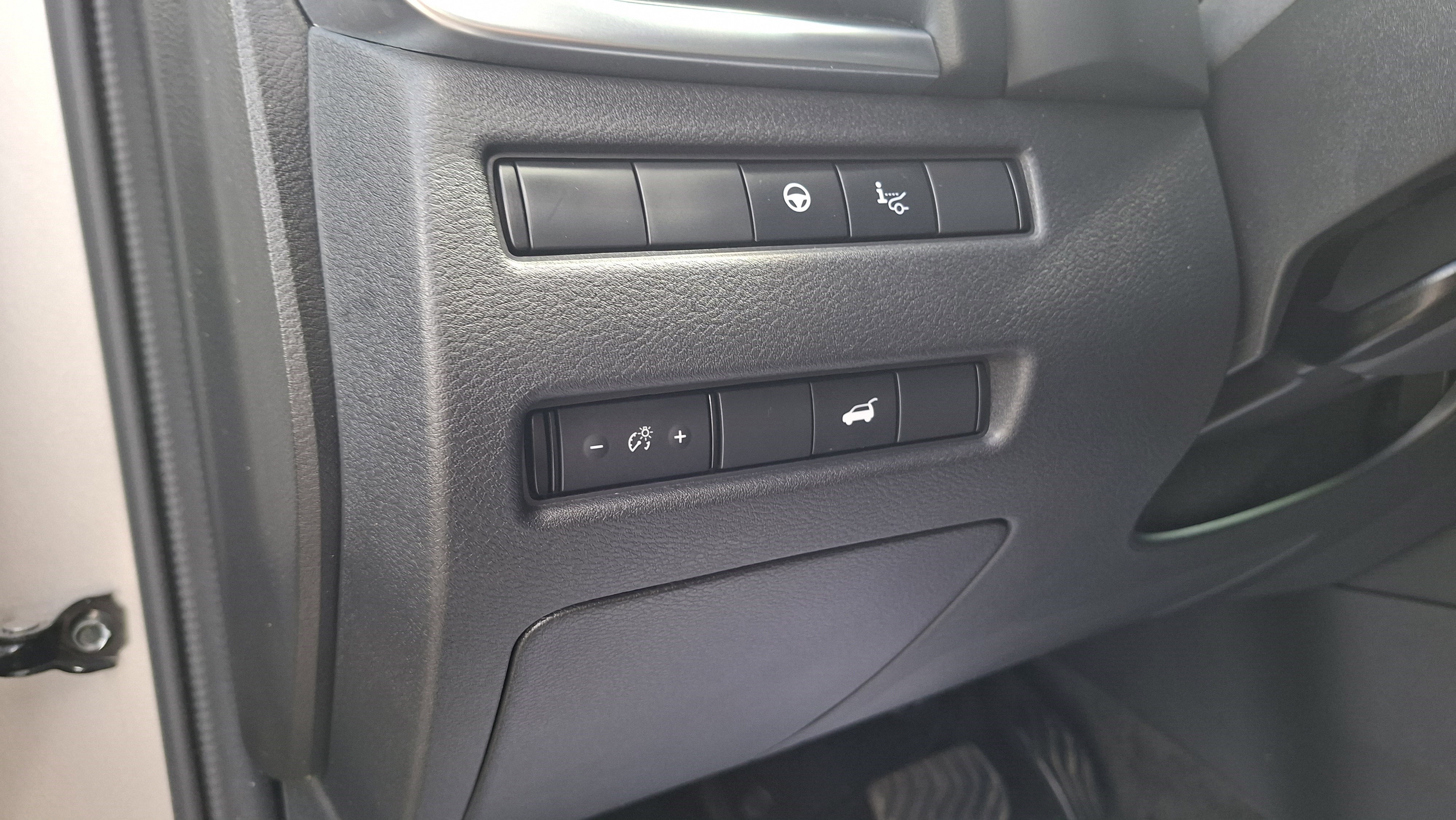 Certified 2022 Nissan Rogue Platinum w/ Head-Up Display Package image 10