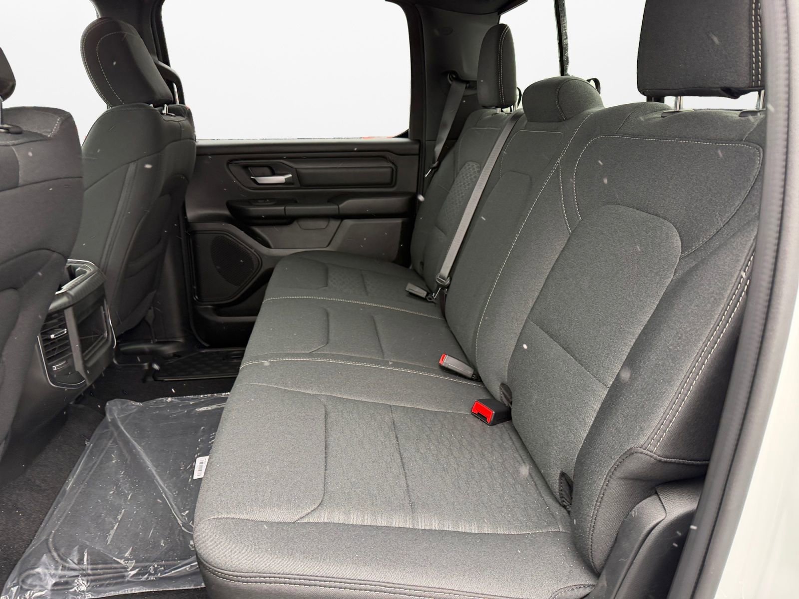 New 2026 RAM 1500 Express AWD/4WD image 13