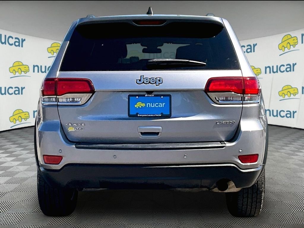 Used 2021 Jeep Grand Cherokee Laredo AWD/4WD image 5