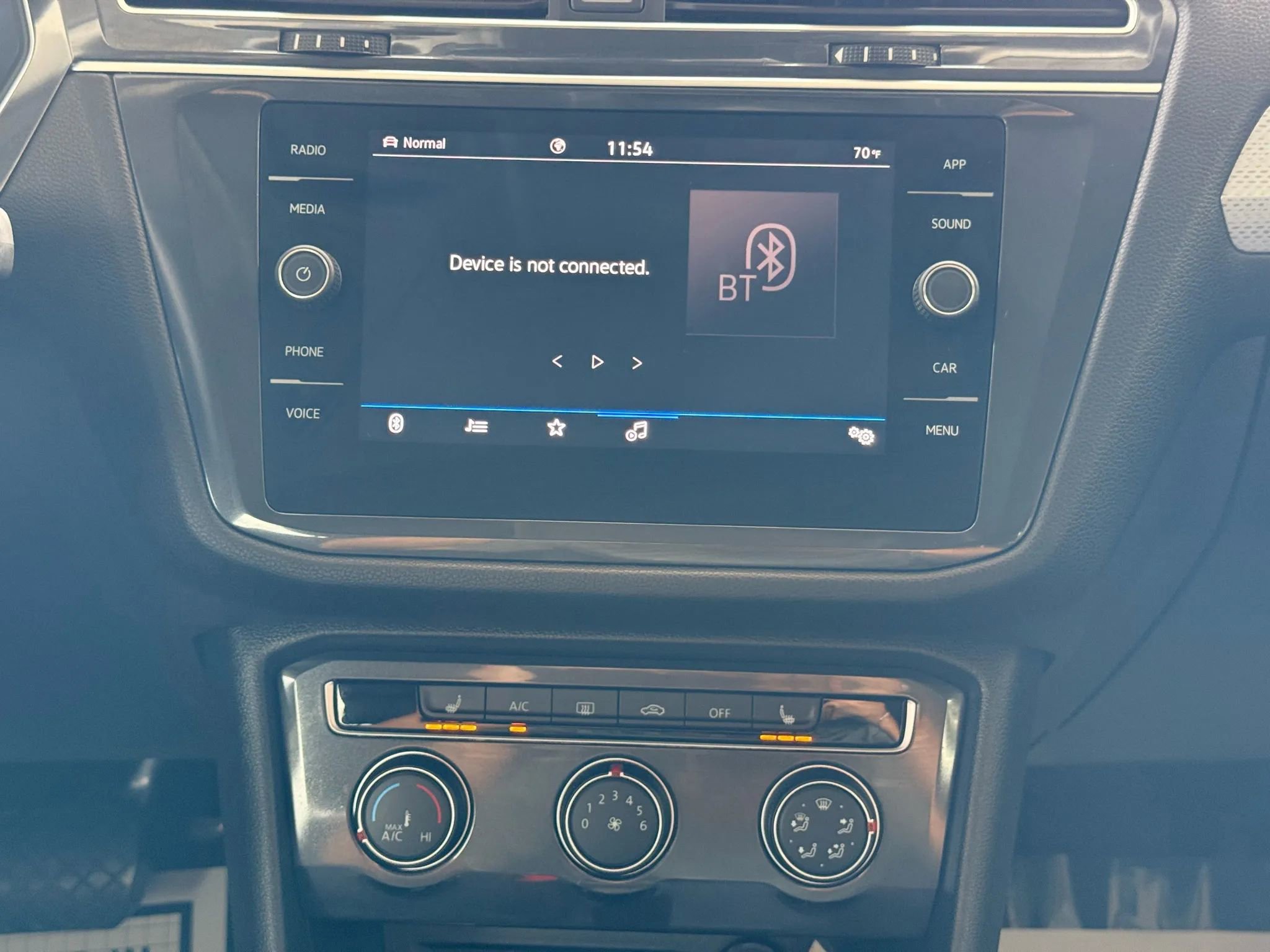 Used 2024 Volkswagen Tiguan S AWD/4WD image 28