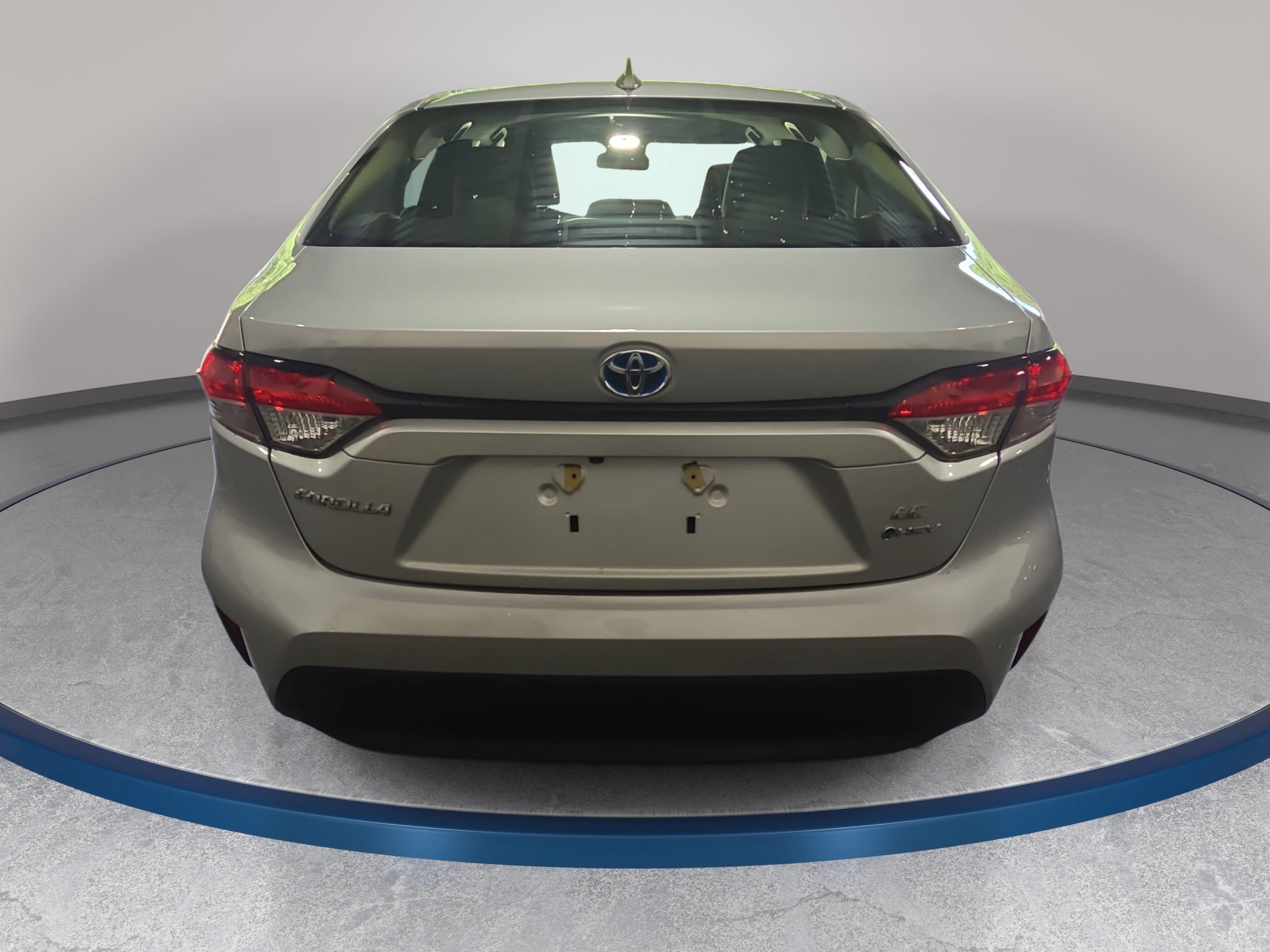 Used 2025 Toyota Corolla LE w/ LE Premium Package FWD image 6