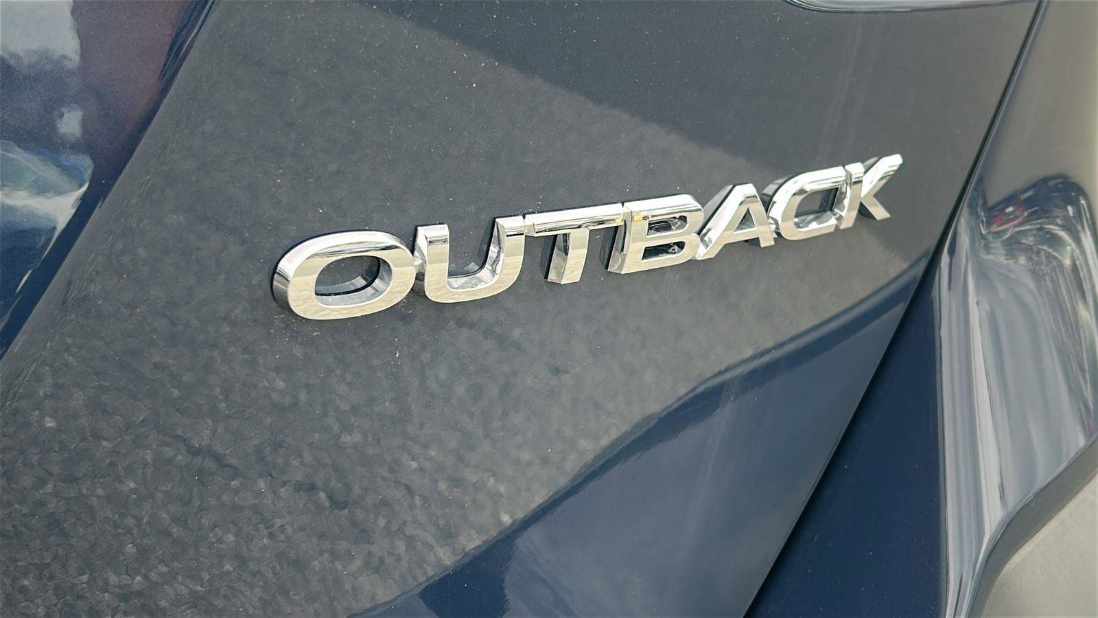 Certified 2025 Subaru Outback Premium image 9