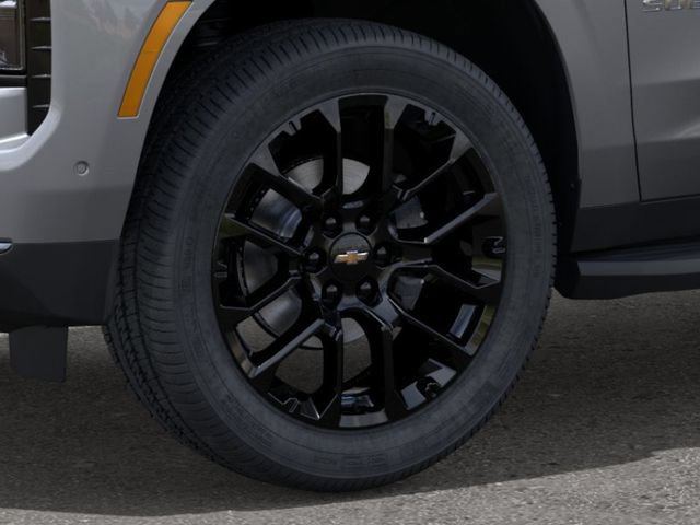 New 2026 Chevrolet Suburban Premier w/ Sun And Tow Package AWD/4WD image 12