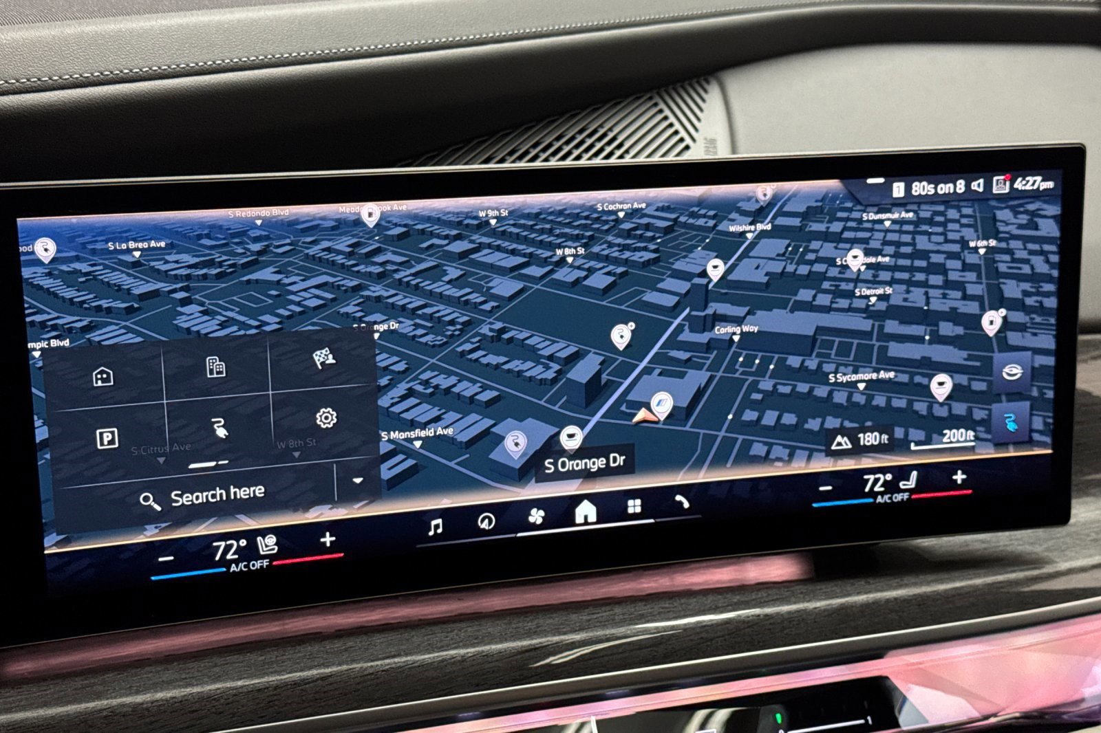 Used 2023 BMW i7 xDrive60 image 25