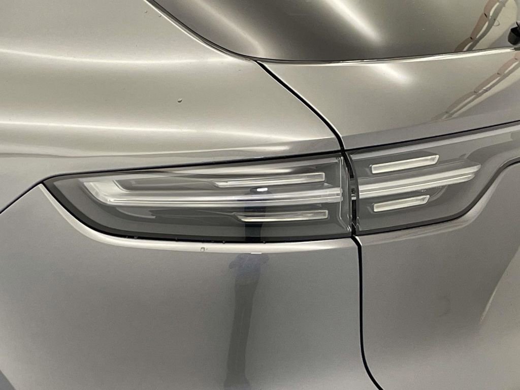 Certified 2023 Porsche Cayenne GTS image 16