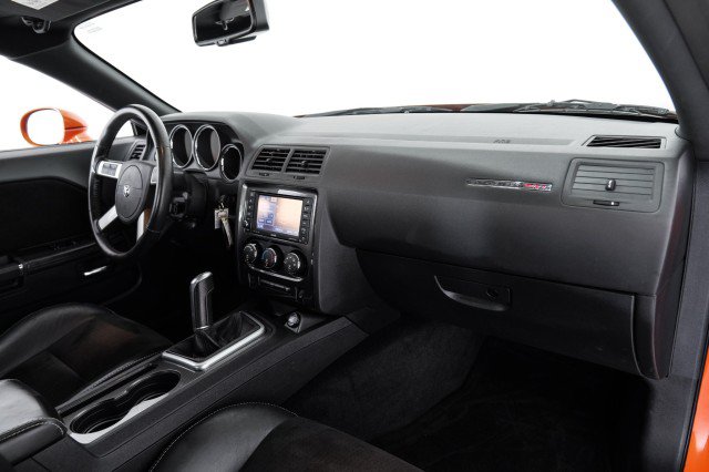 Used 2009 Dodge Challenger SRT8 w/ SRT Option Group II RWD image 10