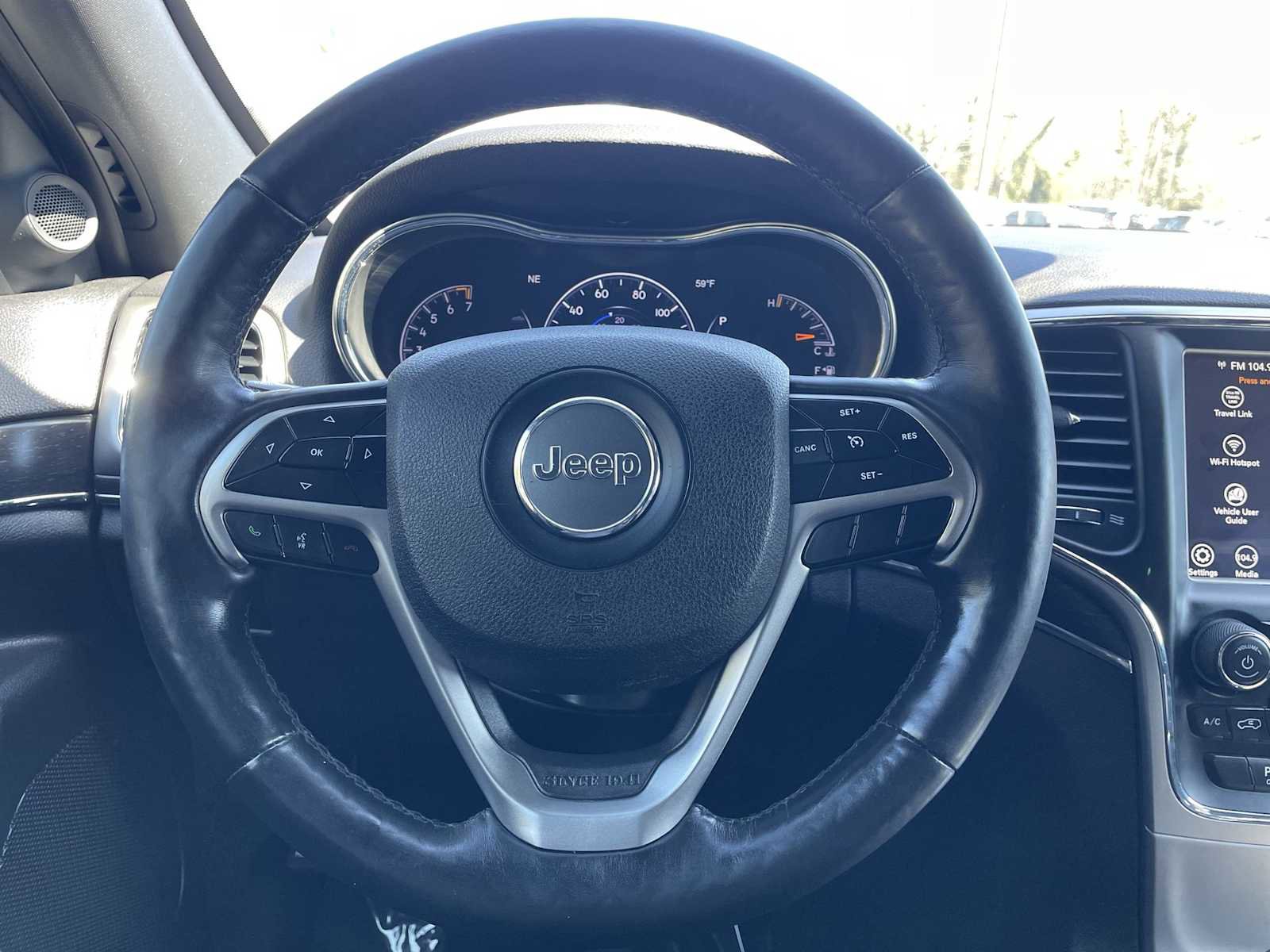 Used 2018 Jeep Grand Cherokee Limited image 14