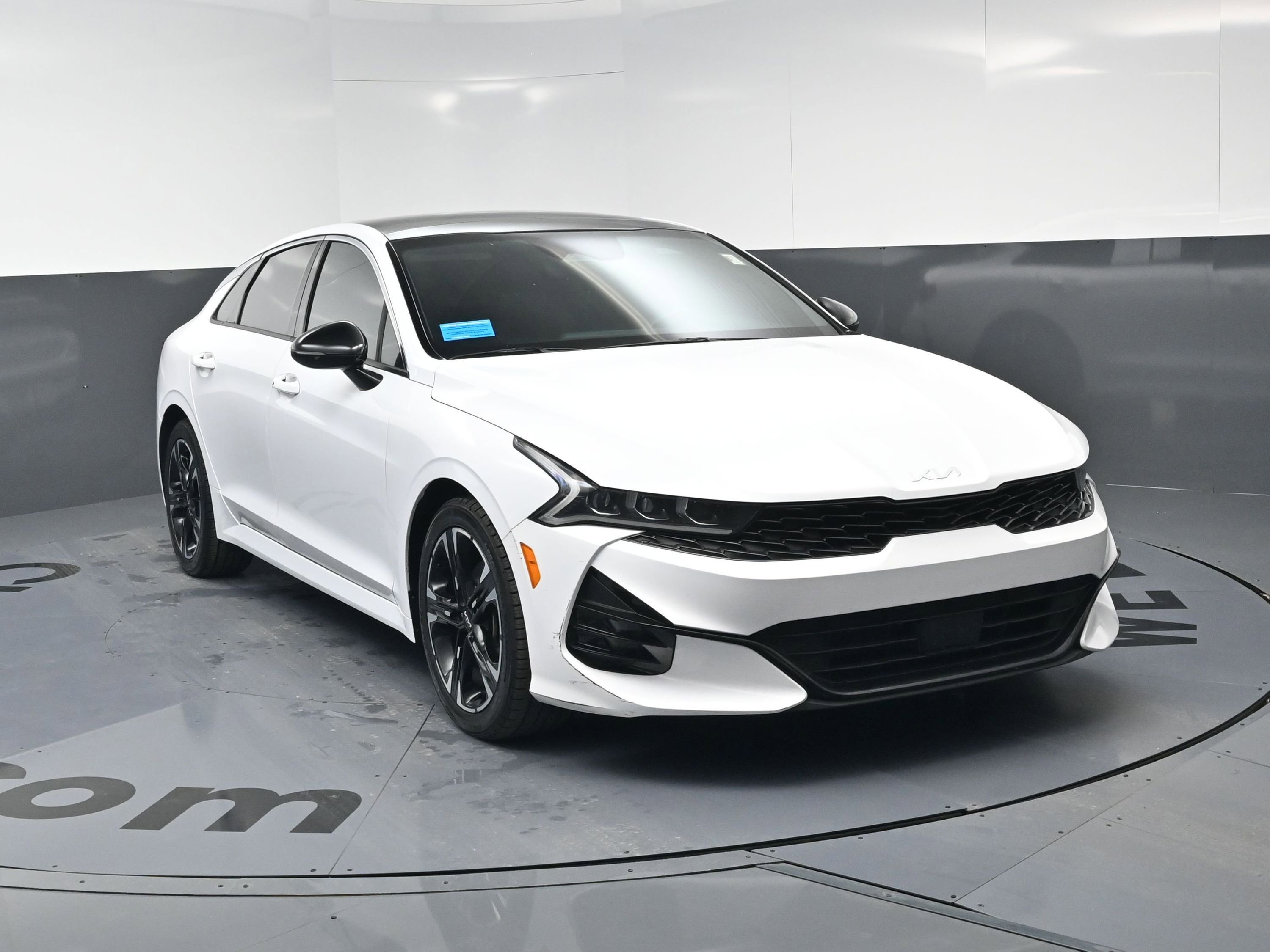 Used 2022 Kia K5 GT-Line w/ GT-Line FWD Premium Package image 3