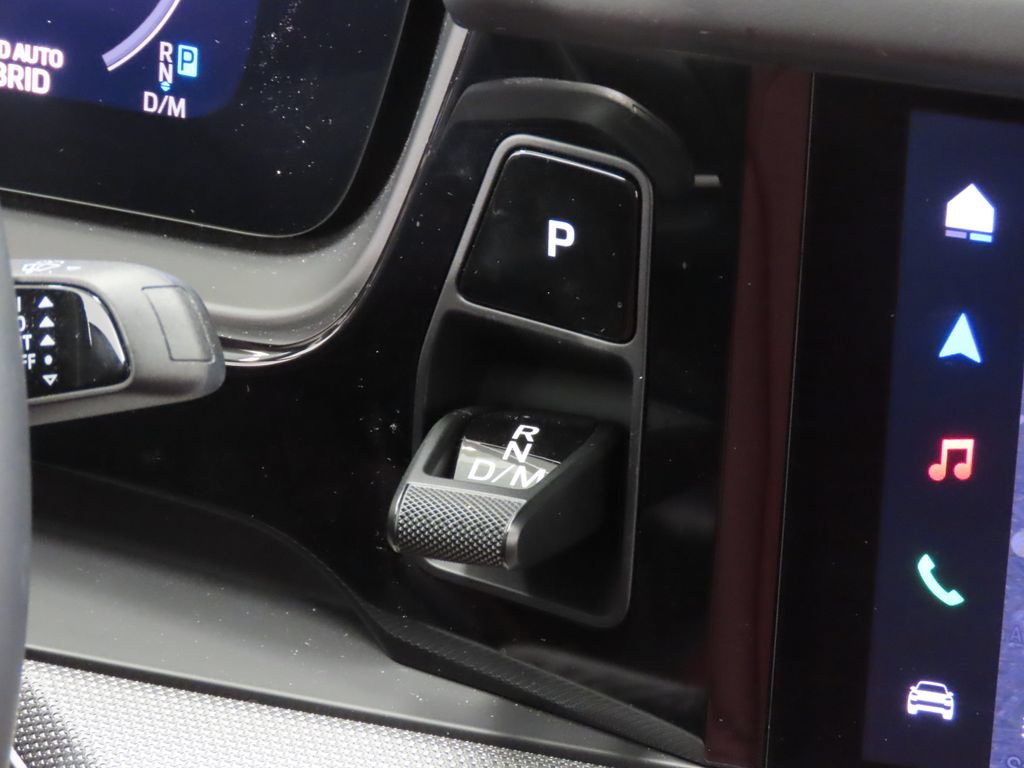 Certified 2026 Porsche Cayenne E-Hybrid Coupe AWD/4WD image 26