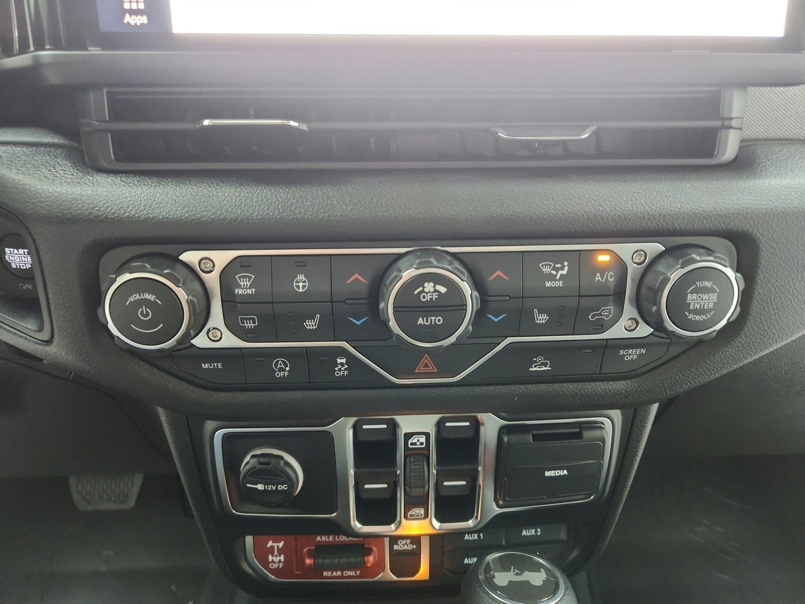 New 2026 Jeep Wrangler Unlimited Sport AWD/4WD image 31