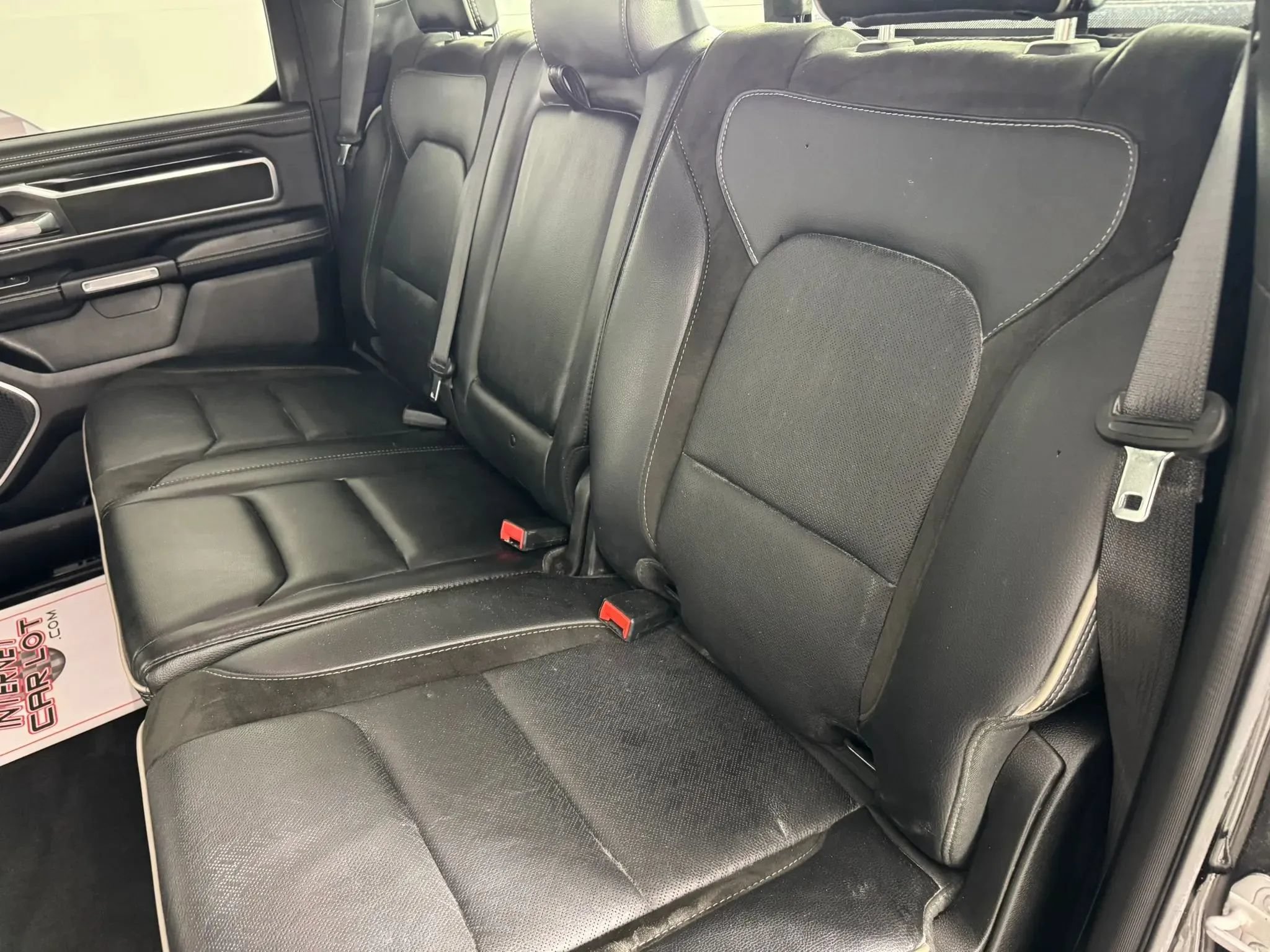 Used 2022 RAM 1500 Laramie w/ Sport Appearance Package AWD/4WD image 36