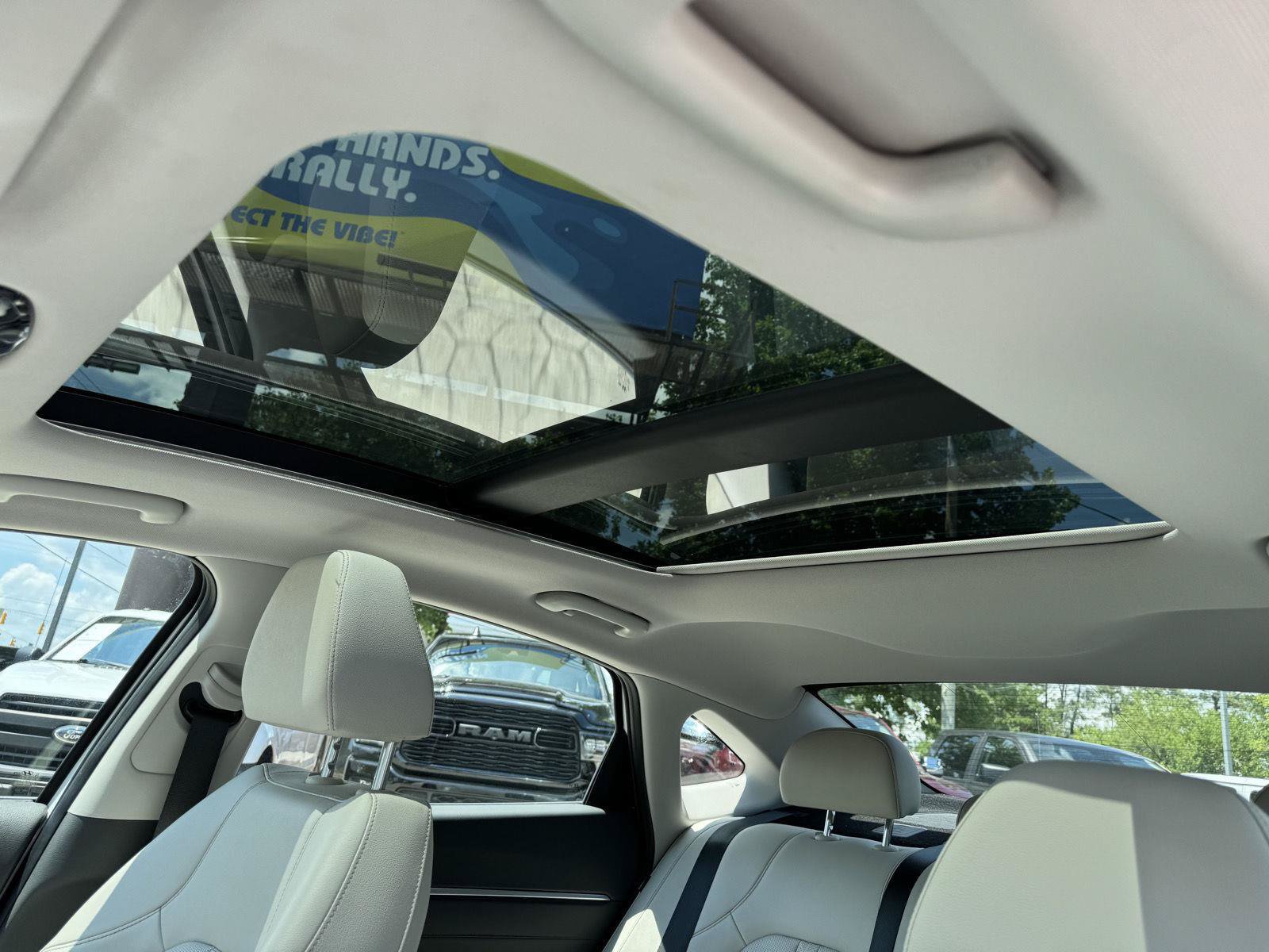Used 2022 Hyundai Sonata Limited FWD image 5