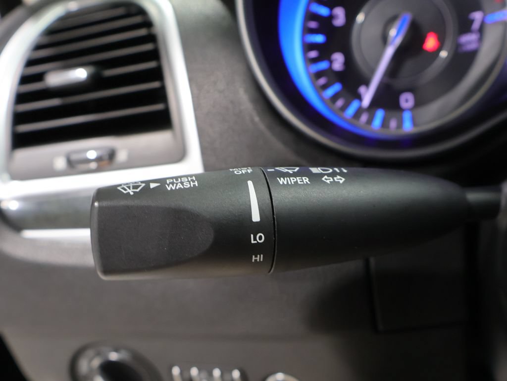 Used 2016 Chrysler 300 C AWD/4WD image 36
