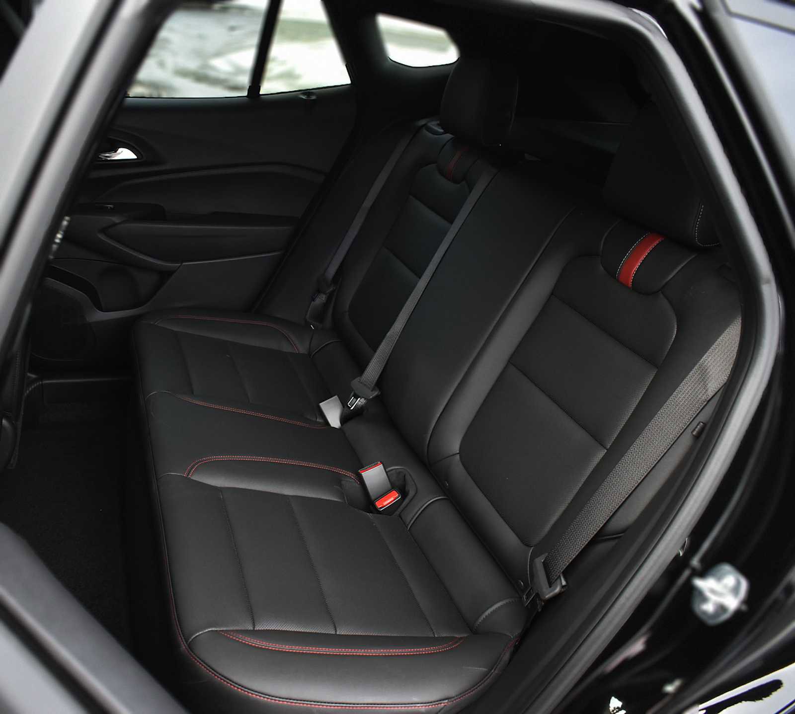 New 2026 Chevrolet Trax RS w/ Driver Confidence Package image 12