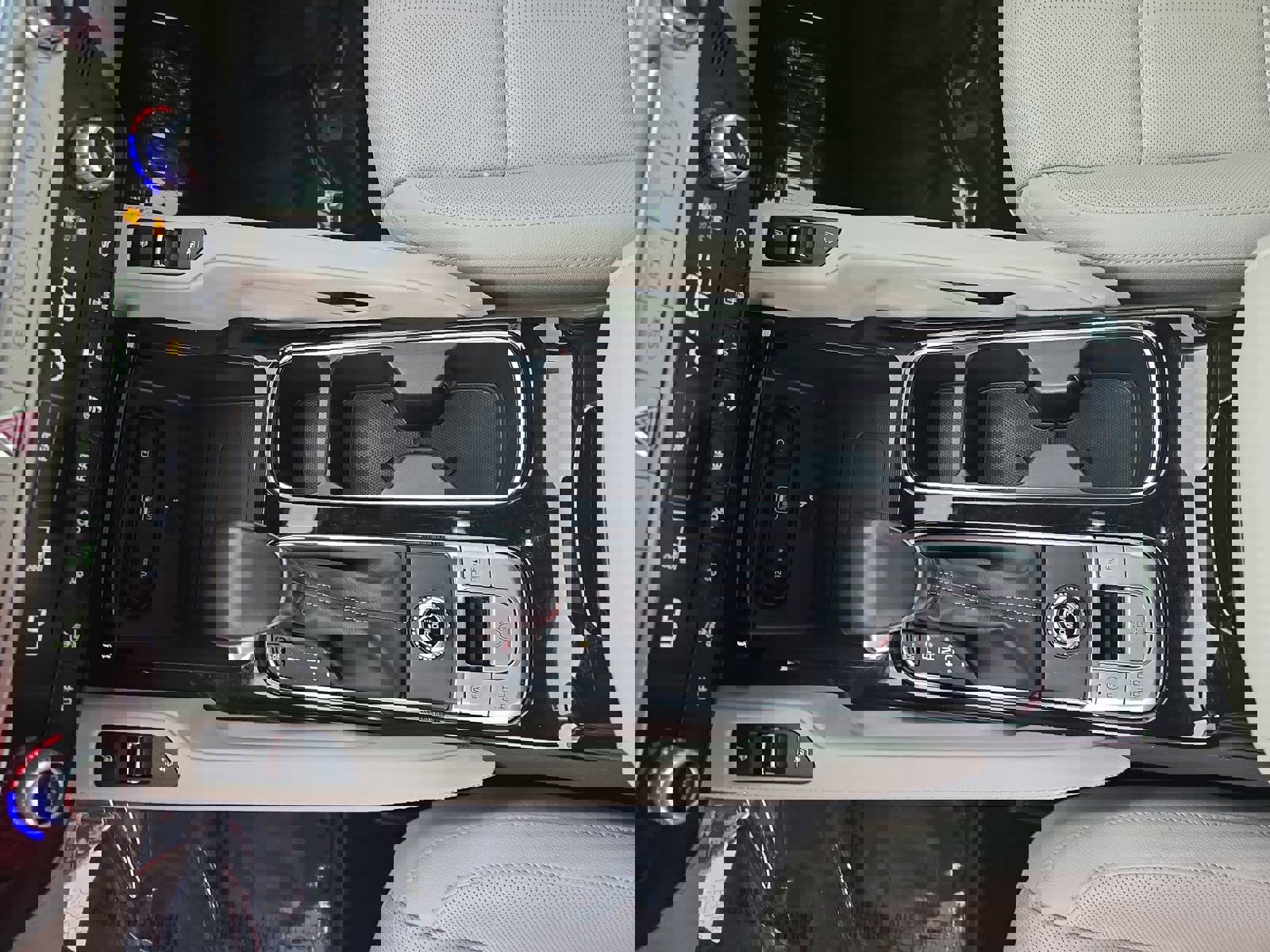 Used 2022 Kia Telluride EX w/ EX Premium Package image 27