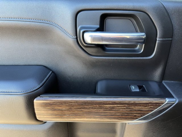 Used 2019 Chevrolet Silverado 1500 High Country image 15