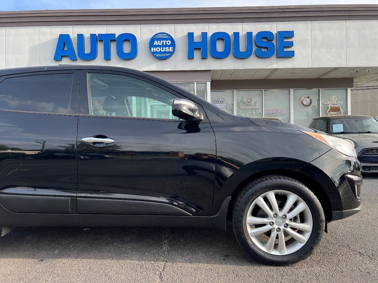 Used 2013 Hyundai Tucson Limited w/ Premium Pkg FWD image 40