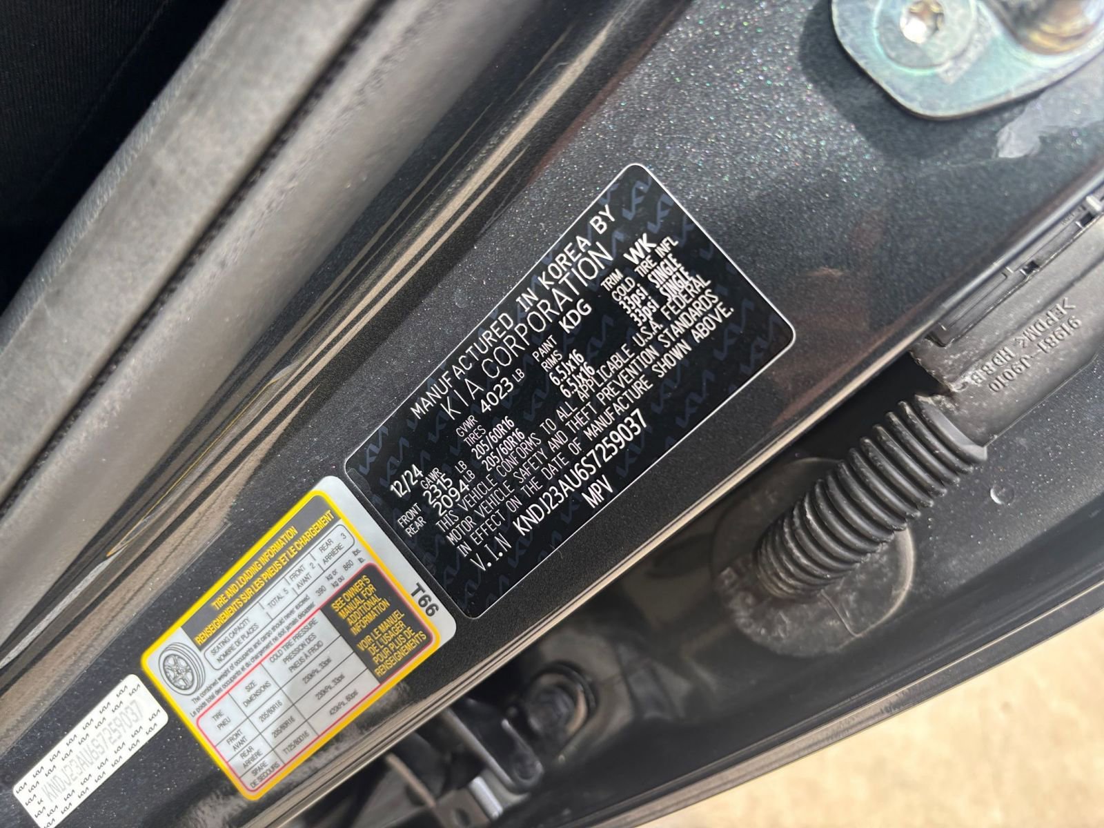 Used 2025 Kia Soul LX w/ LX Technology Package FWD image 27