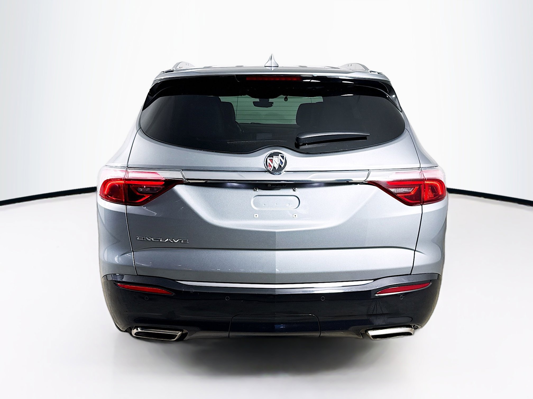 Used 2024 Buick Enclave Premium image 32