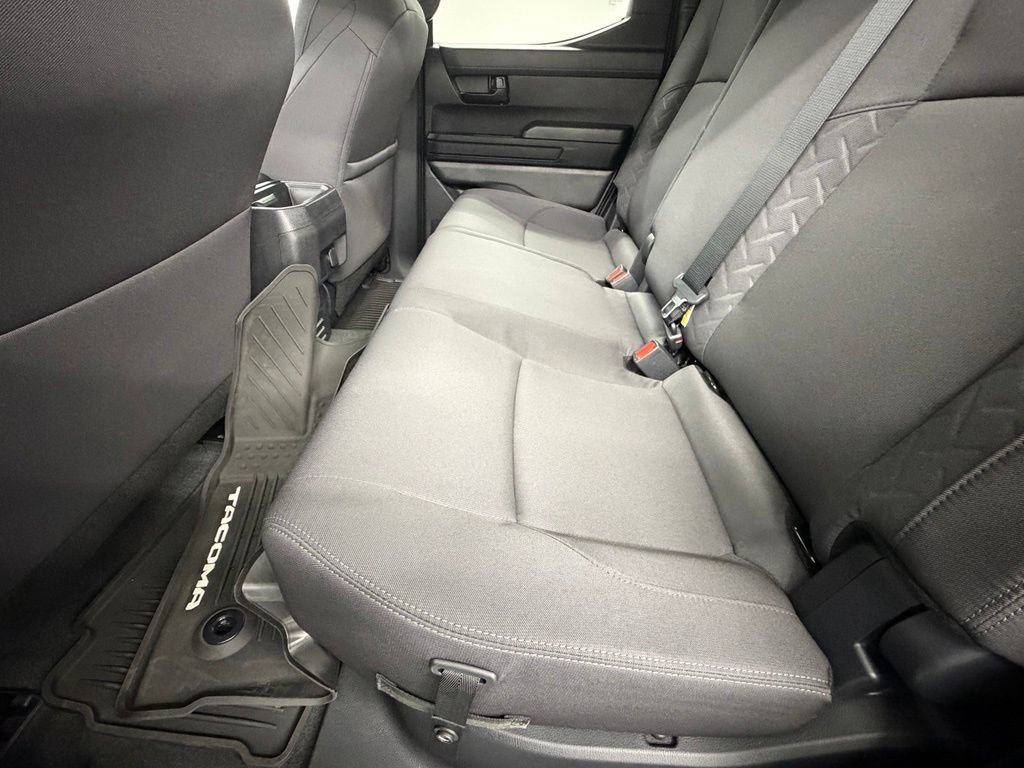 Used 2026 Toyota Tacoma SR5 AWD/4WD image 38