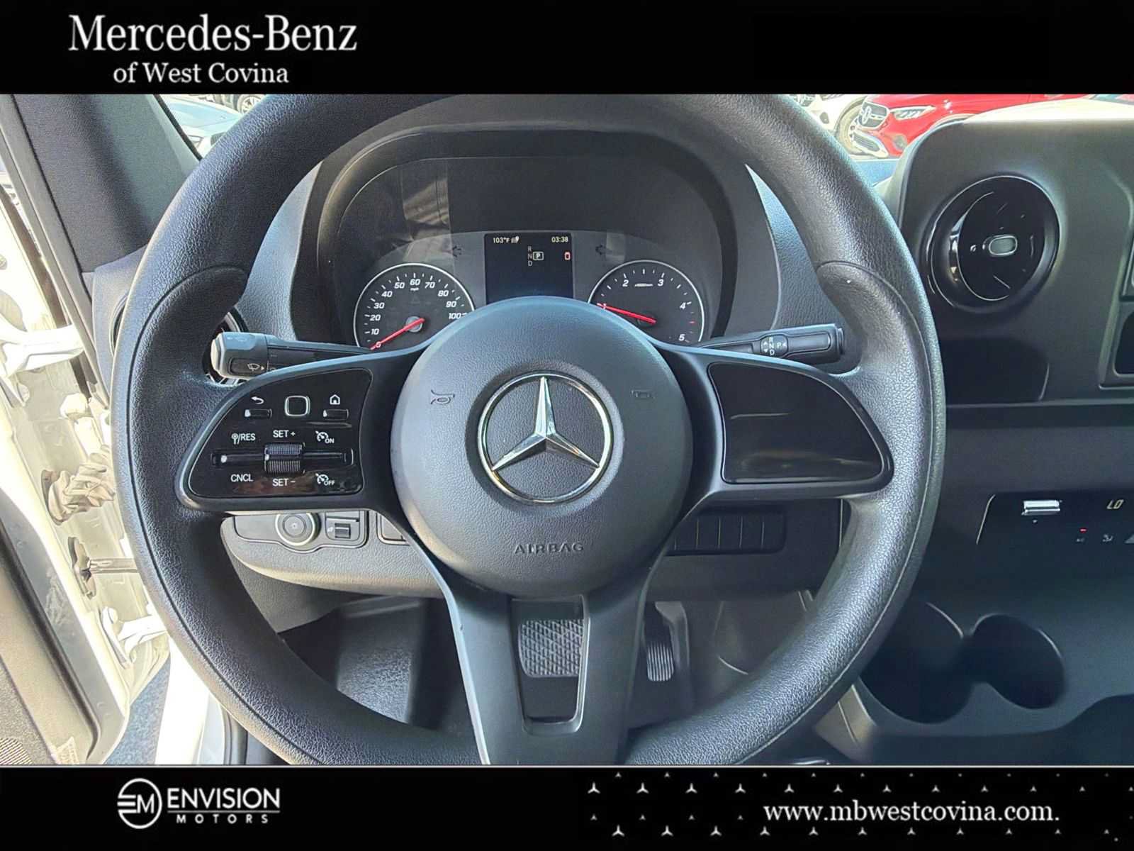 Used 2024 Mercedes-Benz Sprinter 3500 image 25