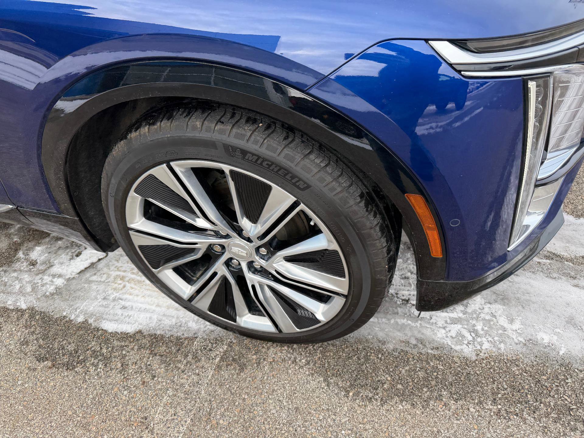 Used 2024 Cadillac Lyriq Luxury w/ LPO, Floor Liner Package image 9