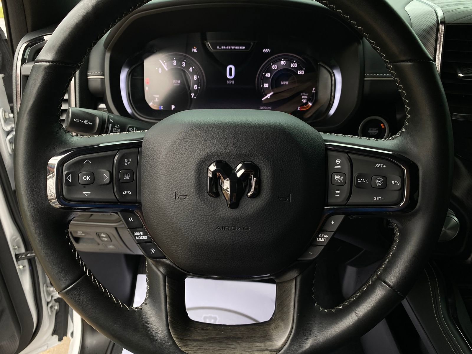 Used 2025 RAM 1500 Limited w/ Body Color Bumper Group image 24