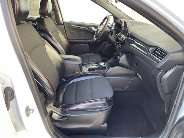 Used 2023 Ford Escape ST-Line image 31
