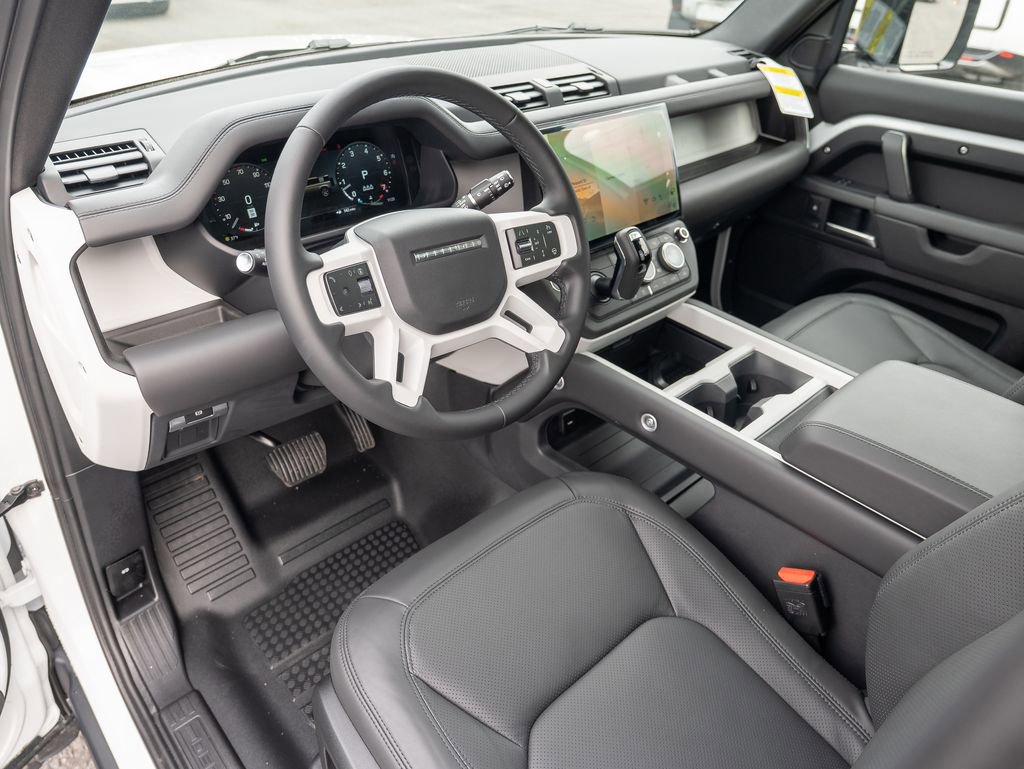 New 2026 Land Rover Defender 110 X-Dynamic SE image 11