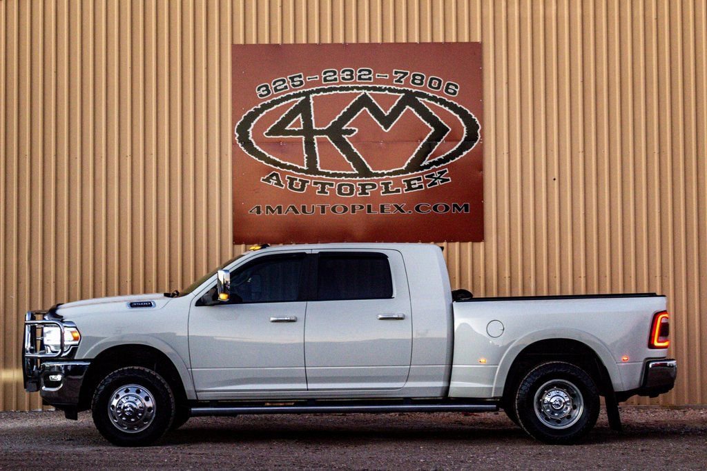 Used 2021 RAM 3500 Laramie image 7