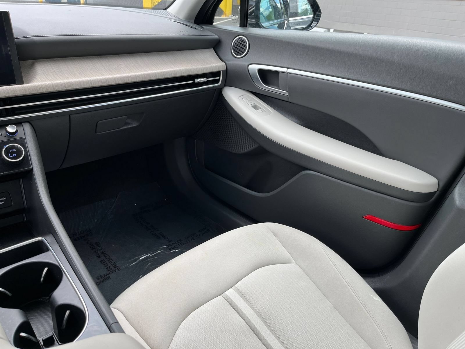 Used 2025 Hyundai Sonata SEL FWD image 40