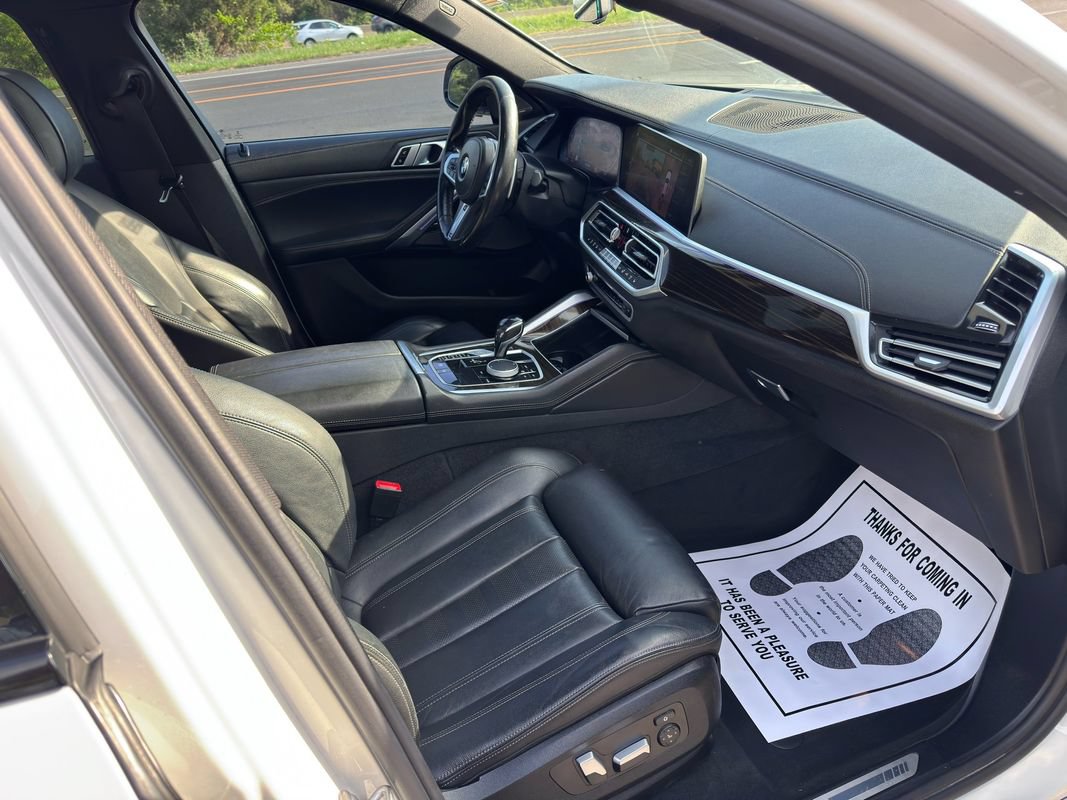 Used 2021 BMW X6 xDrive40i w/ M Sport Package AWD/4WD image 34